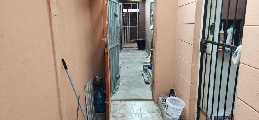 3 Bedroom Property for Sale in New Woodlands Western Cape